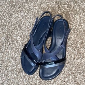 Ecco Sandals 39/8 Blue